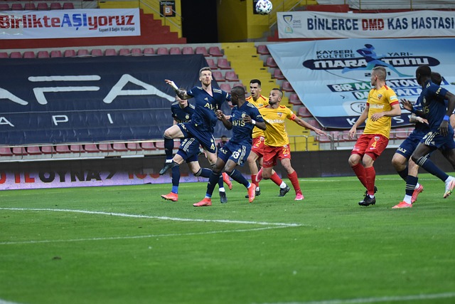 随着春节假 随着春节假